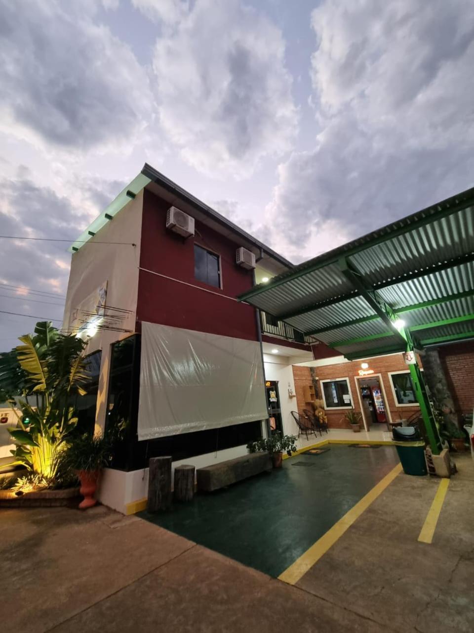 Hotel Karanda'Y Villa Concepción المظهر الخارجي الصورة